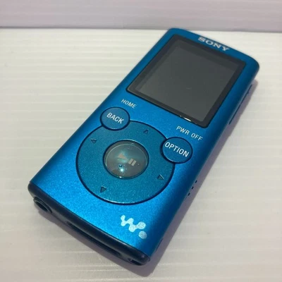 Sony Walkman NW-E052 2GB Digital Music Player Japan Model Portable Audio Used - Image 1 of 3