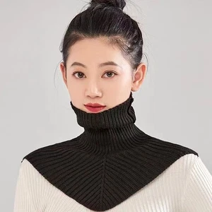 Maglione nero a costine maglia girocollo Dickie collo staccabile finto mezzo top - Foto 1 di 4
