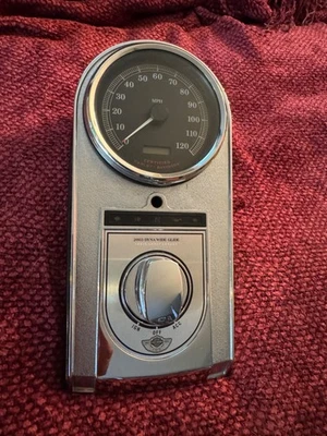 HARLEY DAVIDSON 100TH ANNIVERSARY DYNA WIDE GLIDE DASH SPEEDOMETER SWITCH - Image 1 of 4