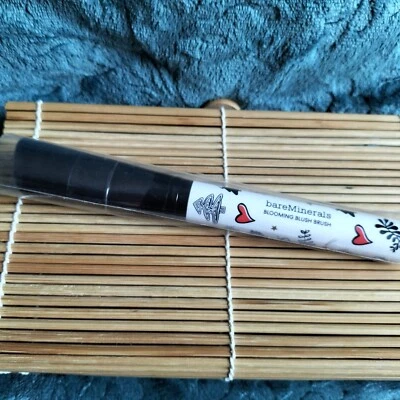 BAREMINERALS BLOOMING BLUSH BRUSH LTD ED NEW - Image 1 of 3