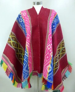 Capa Poncho Chamán - Textil Andino Peruano - Poncho Aguayo Hecho a Mano - Imagen 1 de 12