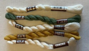 Lot of 5 of DMC Medicis 100% Wool Needlepoint Embroidery Thread - Picture 1 of 5