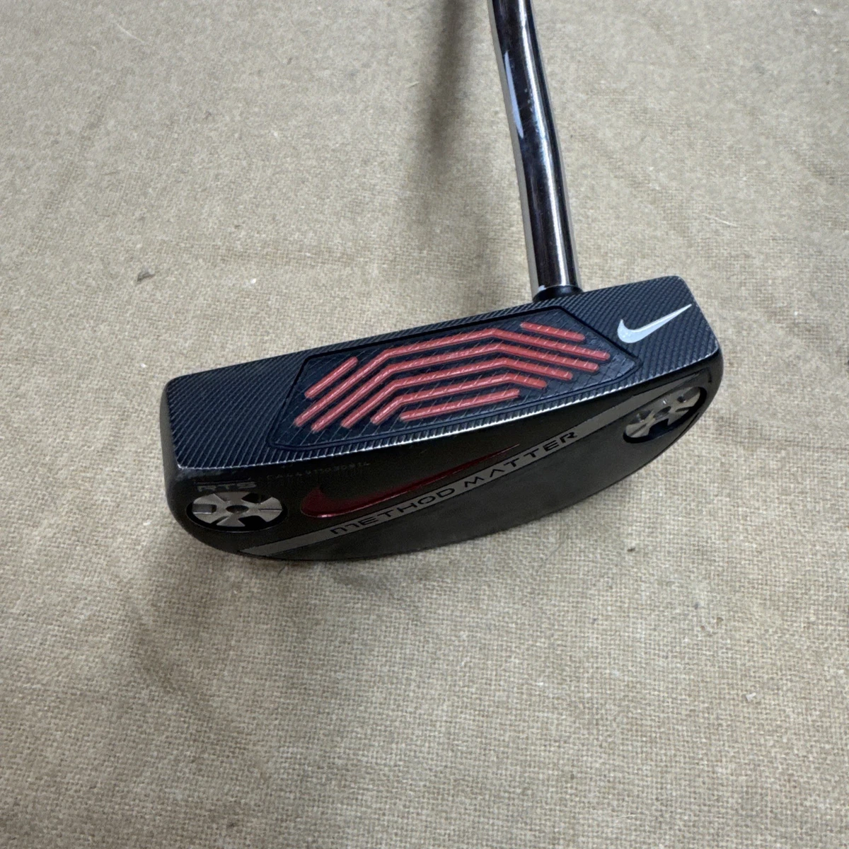 Nike Method パター ブラック/レッド s-l400.jpg
