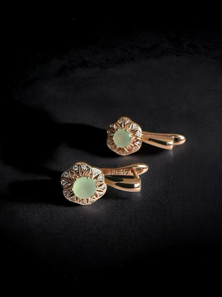 Wunderschöne 585rg gestempelte Ohrringe, Smaragd, rolled, 3.2 Gramm, neu - Bild 1 von 1