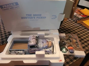 RARA camioneta pickup The Goose Hunters diecast Danbury como nueva en caja 1:24 - Imagen 1 de 8