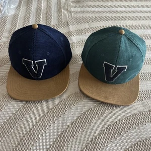 Bundle Two New vineyard vines suede flat brim Strap Back hats summer - Picture 1 of 10