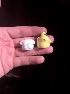 Sanrio Personaggi Pompompurin e Macaroon Minifigures - Foto 1 di 3