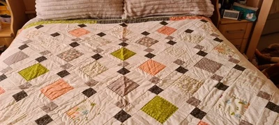 Edredón de retazos hecho a mano 63" x 63" - Imagen 1 de 3