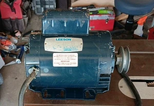Leeson Electric Motor 1.5 HP 3450 RPM 115/230V 110479-01 Free Shipping! - Picture 1 of 7
