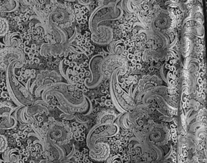 Silver Black Paisley Metallic Brocade Fabric 60” Width Sold By The Yard - Picture 1 of 2