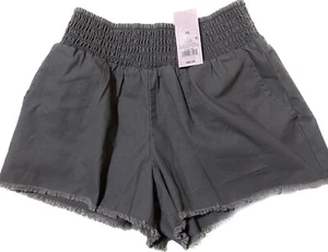 Nuevo con etiquetas Pantalones cortos de cintura elástica de altura alta gris oscuro Wild Fable para mujer XS - Imagen 1 de 5