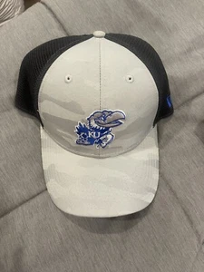 University of Kansas Jayhawks New Era 39Thirty Cap Grey Mesh M/L - Picture 1 of 5