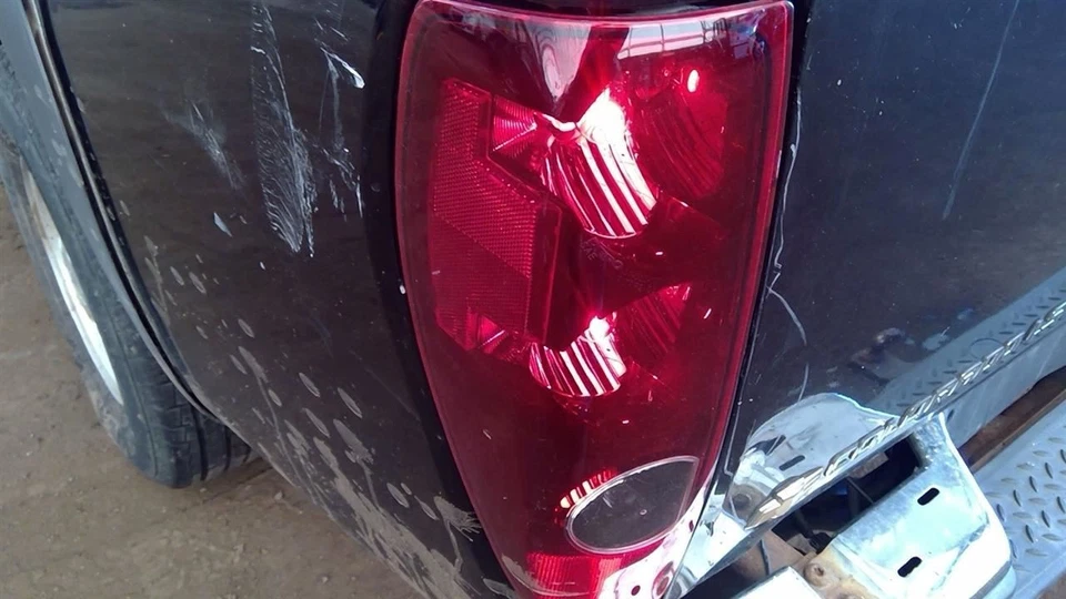 Luz trasera izquierda para conductor compatible con 04-12 CANYON 6817515 Foto 1 de 4