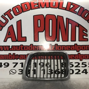 51138195151 Griglia lat. SX BMW Serie 3 (E36) Compact 316i (1.9) Ber. 60b5ec - Bild 1 von 4