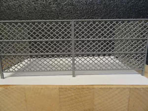 Industrie Metallzaun Zaun 4Stk Maßstab 1:32 Spur 1 Diorama - Bild 1 von 6