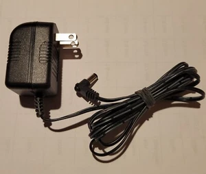 Bloc d'alimentation AC/DC Southwestern Bell U090020D12 9VDC 200 mA 5,5 X 2,1 mm TESTÉ - Photo 1/3