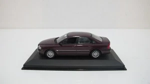 1:43 MINICHAMPS VOLVO S80 SEDAN BURGUNDY DIECAST CARS - Picture 1 of 6