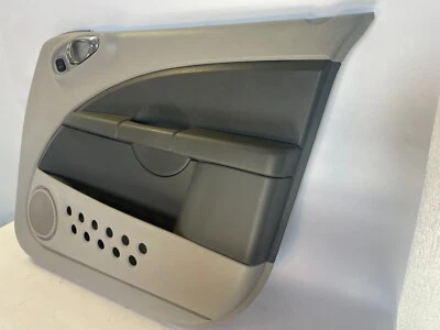 2006-2010 CHRYSLER PT CRUISER FRONT RIGHT DOOR PANEL INTERIOR TRIM COVER OE! - Image 1 of 3