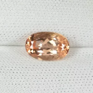 1.50Cts Best Luster & Good Color "Rare" Imperial Topaz Oval...!!!! - Picture 1 of 2
