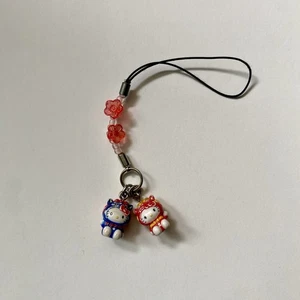 Porte-clés Hello Kitty 2002 Shisa Dog Duo Gotochi vintage téléphone charme Sanrio Japon - Photo 1 sur 4