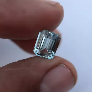 2,31 Karat 9x7 mm natürlicher hellblauer Aquamarin achteckig geschnittener Edelstein - Bild 1 von 6