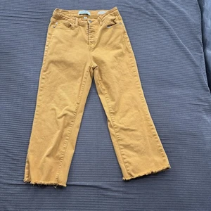 Judy Blue Jeans Womens 29 Mustard Yellow Wide Leg Crop Raw Hem Button Fly - Picture 1 of 12