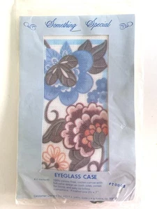 Something Special Needlepoint Kit 70003 JACOBEAN FLORAL EYEGLASS CASE - Picture 1 of 2