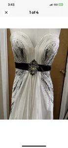 Size 10 Allure Bridal Long Dress - Picture 1 of 3