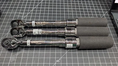 Llave dinamométrica CDI Torque 1501MRRH 1/4" accionamiento doble escala/doble micrómetro directo Foto 1 de 2