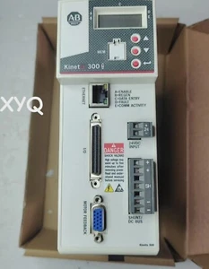 Servoaccionamiento de indexación AB Kinetix 350 EtherNet/IP usado 2097-V32PR0## - Imagen 1 de 2