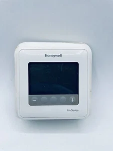 Honeywell TH4110U2005 T4 Pro Programmable Digital Thermostat Single Heat & Cool - Picture 1 of 4