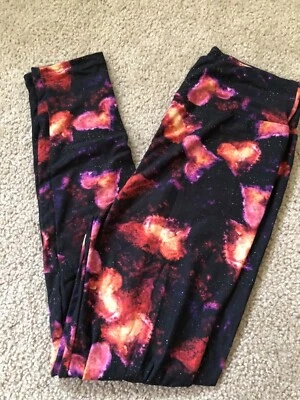 Leggings Lularoe Heart Galaxy Space OS rosa roxo estrelas preto #240 nova com etiquetas - Imagem 1 de 2