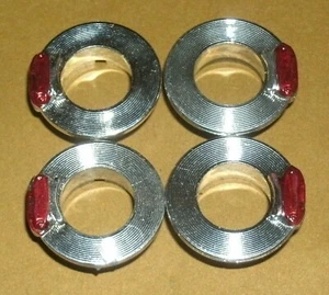 1/18 Scale Brake Rotor & Caliper Set Plastic Miniature Car Model Parts - Maisto - Picture 1 of 4