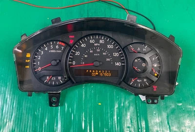 Cuadro de instrumentos velocímetro Nissan Armada 2004-2007 157 k millas 24810 7S005 Foto 1 de 3