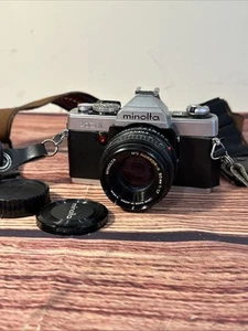 Minolta XG1 fotocamera reflex pellicola 35 mm con obiettivo Rokkor-x 50 mm F1.7 - testata - PULITA - Foto 1 di 19