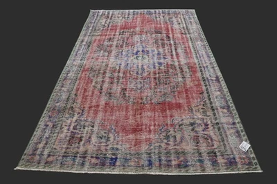 Alfombra Oushak turca vintage, roja 5x9 pies, lana hecha a mano, bohemia anatolia Foto 1 de 4