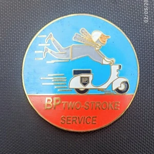 Vintage BP Oli Vespa Iklan Logo Emblem Badge Placca Plakette LG126 - Picture 1 of 5
