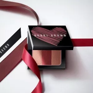 bobbi brown brightening brick cranberry new Limited edition - Picture 1 of 9