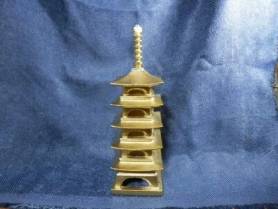 Adorno de pagoda dorada japonesa figura de templo de 5 niveles arte budista Japón Foto 1 de 4
