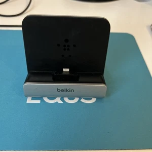 Belkin Charge AND SYNC Desktop Dock For iPhone F8J088. Tested Charger! - Picture 1 of 4