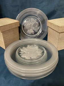 Imperial Glass Intaglio Frosted Fruit -Luncheon Salad Dessert Plates -6 - Picture 1 of 4