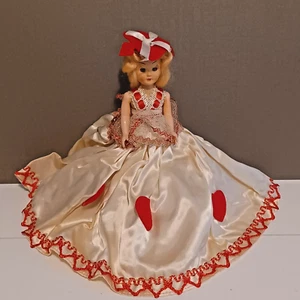 Vintage 8 Zoll Marcie Puppe #817 Sweetheart Valentines - Bild 1 von 4