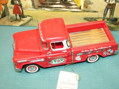 Franklin Mint 1998 CHRISTMAS LIMITED EDITION 1955 CAMEO CHEVROLET 1:24 #2422 - Image 1 of 4