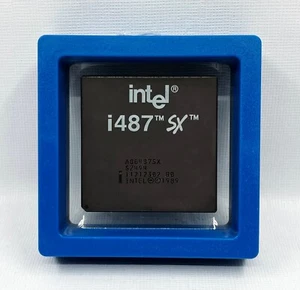 2PCS Intel i487 SXL-40 A80487SX Gold Plated Ceramic CPU. Highly collectible - Picture 1 of 5