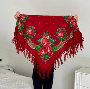 Traditional 1970 vintage wool shawl.retro scarf Traditions . Hustka - Picture 1 of 6