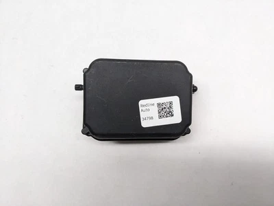 Radar sensor de distancia de crucero adaptativo Toyota RAV4 2016-2018 88210-47090 Foto 1 de 4