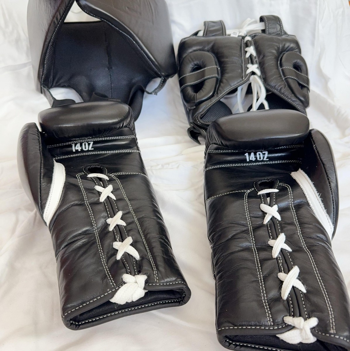 Winning 14 oz. Weight Adult Unisex Boxing Gloves | eBay Winning 14 oz. Weight Adult Unisex Boxing Gloves | eBay