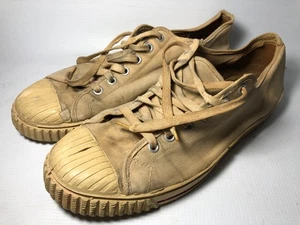 Vintage 1940s Bata Athletics US Canvas Sneakers - Picture 1 of 13