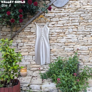 Size 8 ValleyGirl White cotton/linen Sleeveless Palazzo cropped Jumpsuit - Picture 1 of 9
