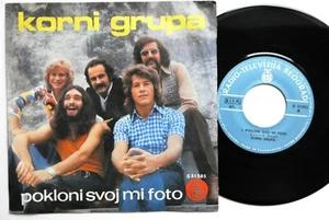 KORNI GRUPA POKLONI SVOJ MI FOTO 1972 HARD ROCK PROG RARE EXYUGO 7“ PS N/MINT - Picture 1 of 2